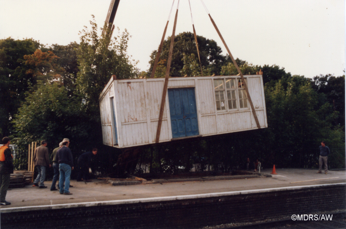 Bourne End platform shelter being removed