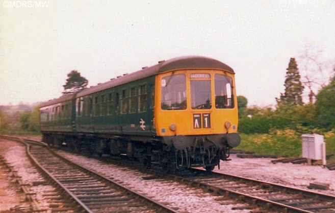 50413 at Bourne End